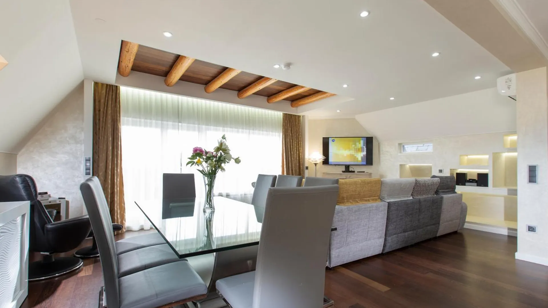 The Queen Luxury Apartments - Villa Vinicia Lussemburgo Lussemburgo