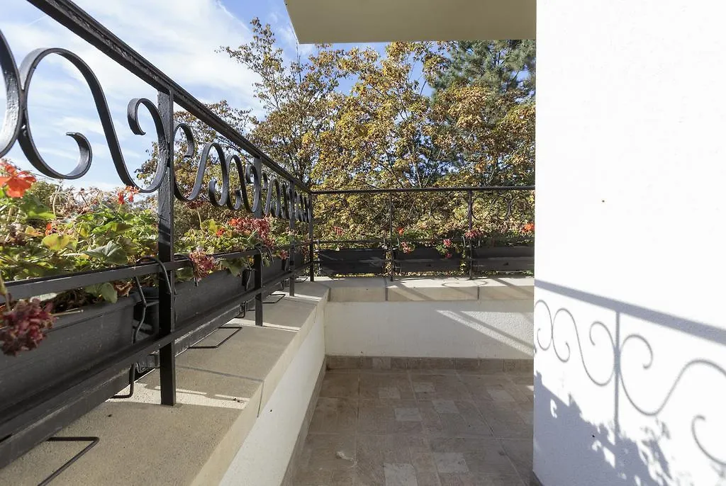 The Queen Luxury Apartments - Villa Vinicia Luxembourg 0*,