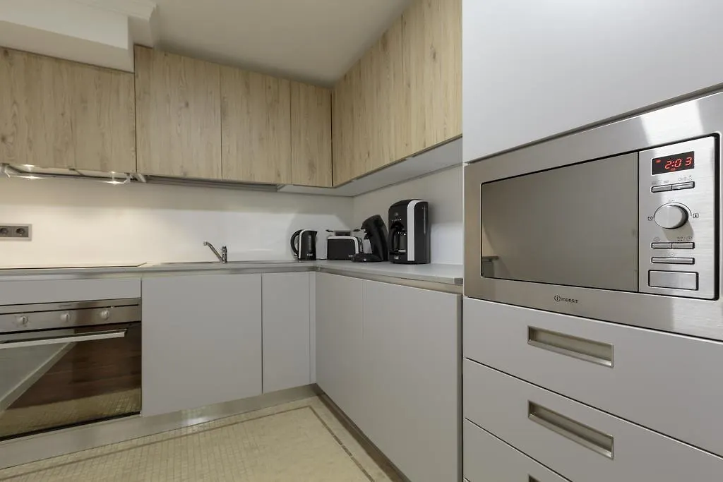 The Queen Luxury Apartments - Villa Vinicia Luxembourg Luxembourg