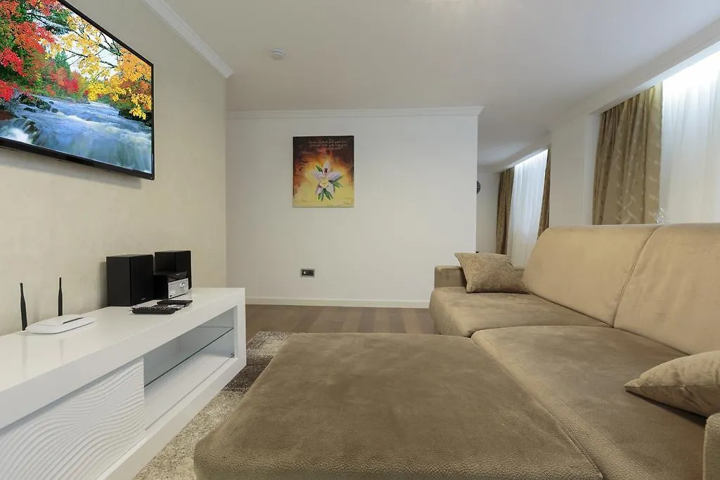 The Queen Luxury Apartments - Villa Vinicia Luxembourg
