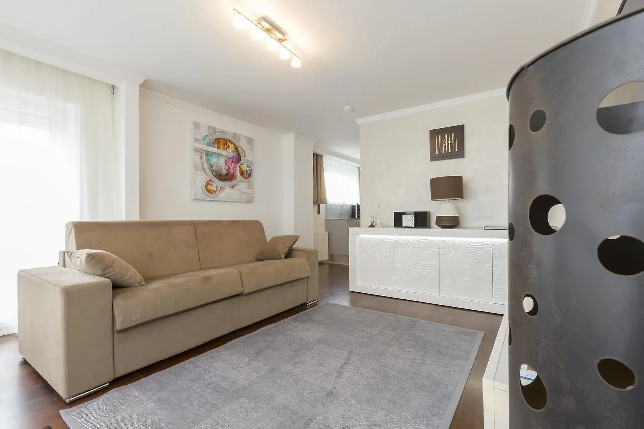 The Queen Luxury Apartments - Villa Vinicia Luxembourg