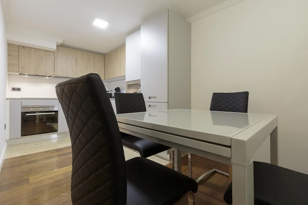 The Queen Luxury Apartments - Villa Vinicia Luxembourg 0*,