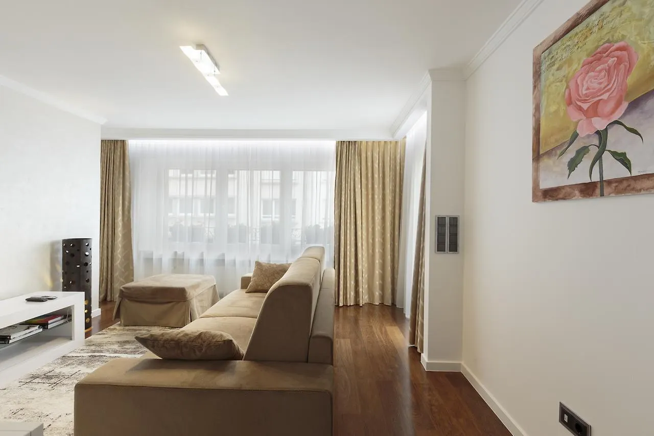 The Queen Luxury Apartments - Villa Vinicia Luxembourg