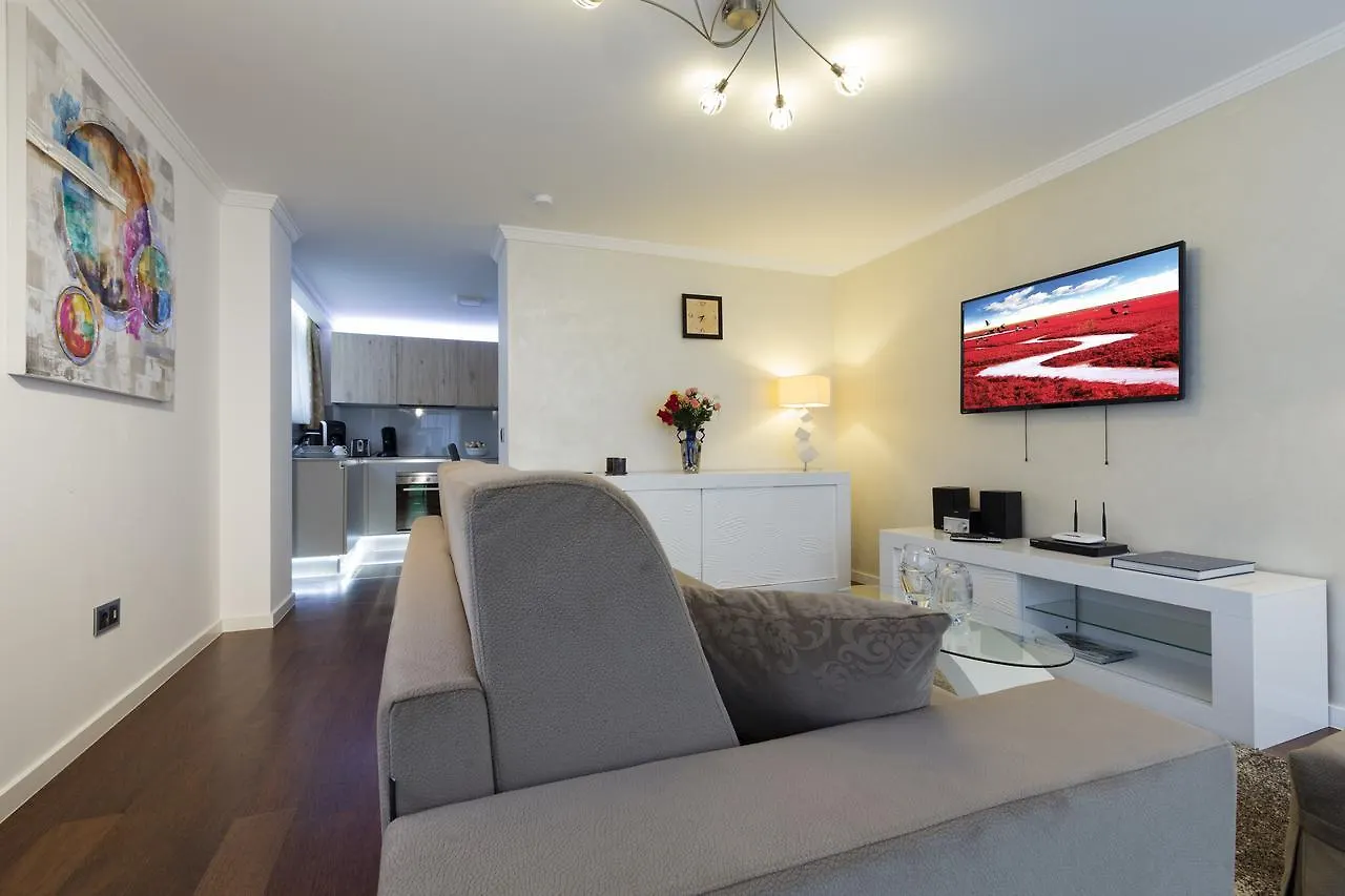 The Queen Luxury Apartments - Villa Vinicia Luxembourg